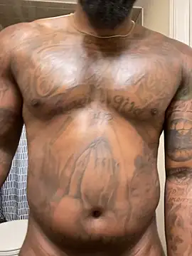 Snapshot of StandOnthatboy chatting on 09-12-25, 11:21 StandOnthatboy online show from 09-12-25, 11:21