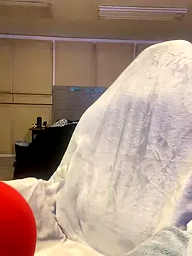 Snapshot of StandOnthatboy chatting on 11-16-25, 02:50 StandOnthatboy online show from 11-16-25, 02:50