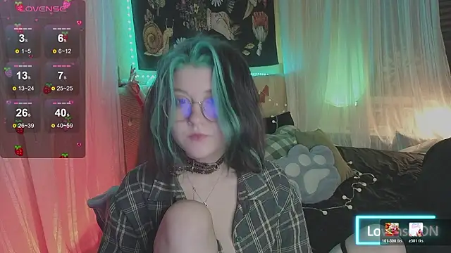 Snapshot of Miko_Meow chatting on 03-01-26, 04:53 Miko Meow online show from 03-01-26, 04:53