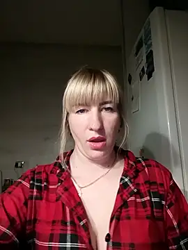 Snapshot of babyjessi chatting on 10-12-25, 09:14 babyjessi online show from 10-12-25, 09:14