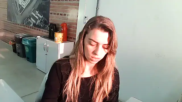 Snapshot of SweetGraciosa chatting on 09-23-25, 08:23 SweetGraciosa online show from 09-23-25, 08:23