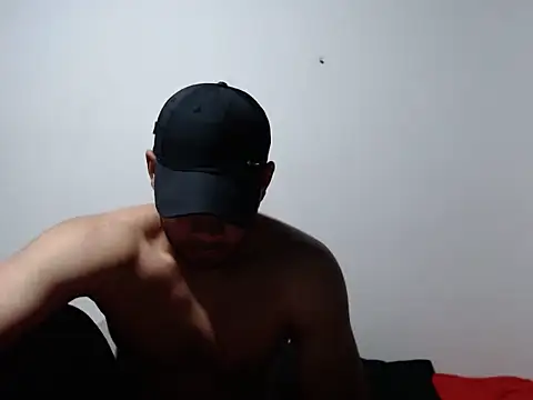 lukas angelo online show from 10-22-25, 04:02