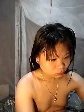 LinhNa999 online show from 02-14-26, 01:57