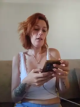 Mila Luciphya online show from 05-27-26, 08:00
