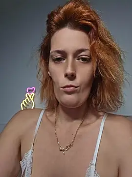 Mila Luciphya online show from 06-15-26, 09:06