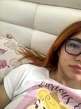 Snapshot of AmeliaRossi_ chatting on 09-25-25, 07:12 AmeliaRossi  online show from 09-25-25, 07:12