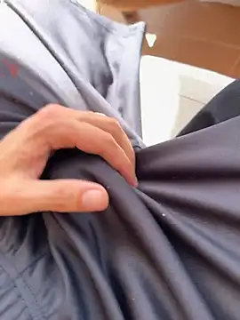 Manu97k online show from 11-04-25, 01:43