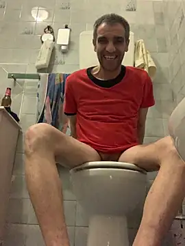 Snapshot of TORAKIKI79 chatting on 03-10-26, 10:59 TORAKIKI79 online show from 03-10-26, 10:59