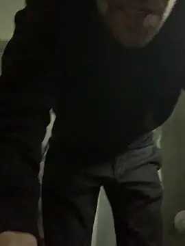 Snapshot of TORAKIKI79 chatting on 03-13-26, 04:24 TORAKIKI79 online show from 03-13-26, 04:24