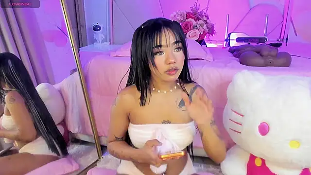 Snapshot of Baby_ayana_ chatting on 04-30-26, 03:02 Baby ayana online show from 04-30-26, 03:02