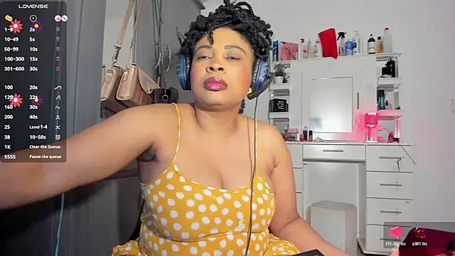 LiloTorontoo online show from 03-13-26, 12:45