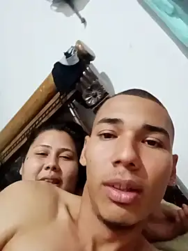 Snapshot of hera_and_kratos chatting on 09-20-25, 05:08 hera and kratos online show from 09-20-25, 05:08