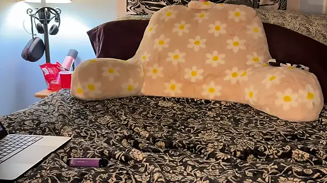 onlysunidreamss online show from 10-16-25, 01:17