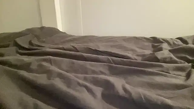 Snapshot of peterpapiNL chatting on 01-15-26, 05:05 peterpapiNL online show from 01-15-26, 05:05