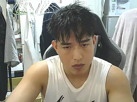 hunterXhan online show from 09-22-25, 01:13