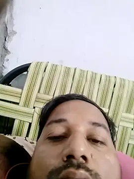 Snapshot of sumit_19 chatting on 12-16-25, 05:07 sumit 19 online show from 12-16-25, 05:07