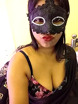 Snapshot of hoty_sonali chatting on 11-22-25, 05:06 hoty sonali online show from 11-22-25, 05:06