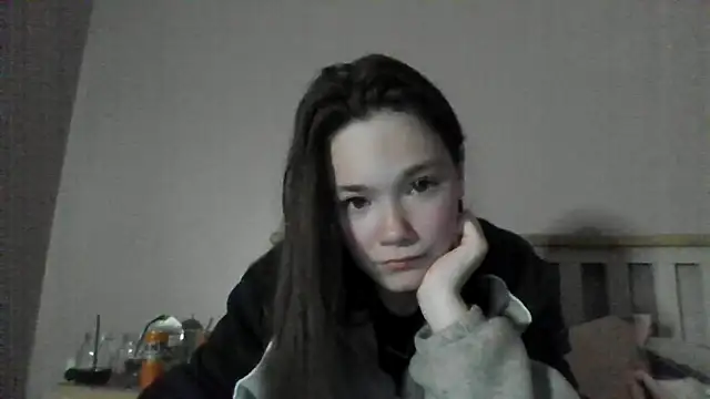 Snapshot of SexyKatiex chatting on 12-21-25, 06:48 SexyKatiex online show from 12-21-25, 06:48