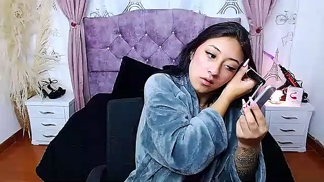 Wendy-13 online show from 10-18-25, 11:33