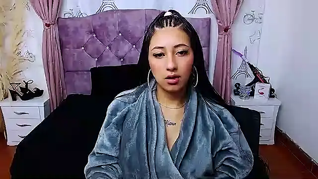 Wendy-13 online show from 10-25-25, 11:29