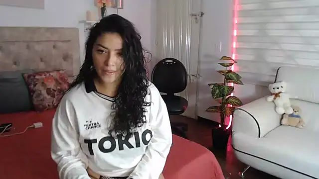 Noapino online show from 06-12-26, 08:52