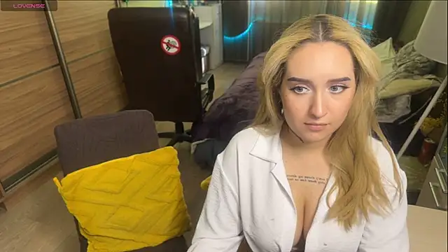 xxx sandra  online show from 06-22-26, 01:08