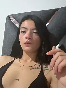 LiaCollings online show from 11-25-25, 11:43