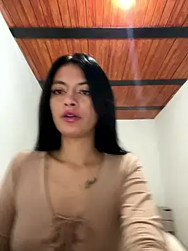 Snapshot of LiaCollings chatting on 01-14-26, 11:16 LiaCollings online show from 01-14-26, 11:16