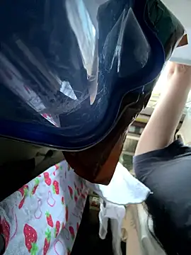 Snapshot of LiaCollings chatting on 01-18-26, 11:36 LiaCollings online show from 01-18-26, 11:36