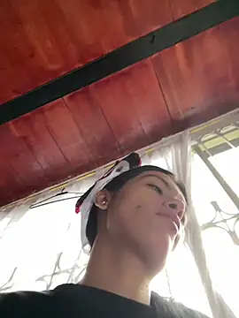 Snapshot of LiaCollings chatting on 02-16-26, 11:50 LiaCollings online show from 02-16-26, 11:50