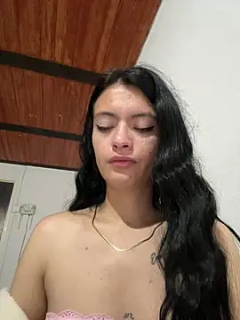 Snapshot of LiaCollings chatting on 03-06-26, 11:50 LiaCollings online show from 03-06-26, 11:50