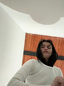 LiaCollings online show from 07-06-26, 11:29
