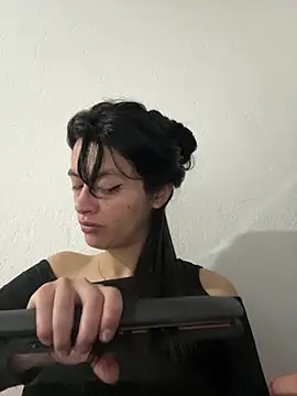 LiaCollings online show from 07-15-26, 11:37