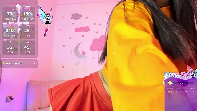 Snapshot of luxurykatty chatting on 02-08-26, 09:07 luxurykatty online show from 02-08-26, 09:07