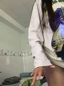 Sexlove bb online show from 04-30-26, 02:29