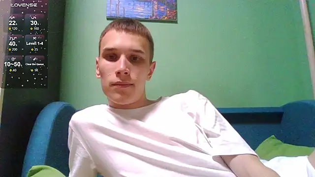 Snapshot of your___honeyy chatting on 11-25-25, 05:46 your honeyy online show from 11-25-25, 05:46