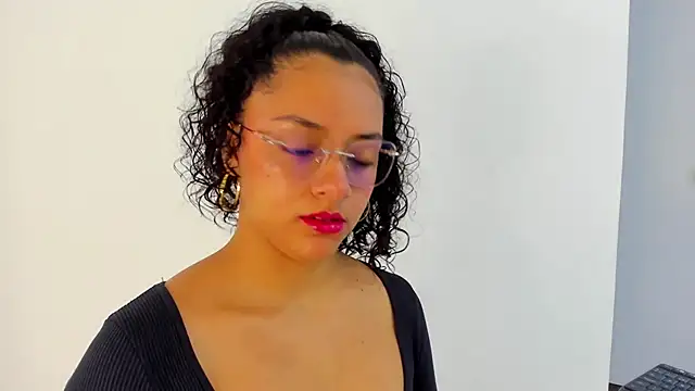 Angellit Afrodita  online show from 10-27-25, 11:36