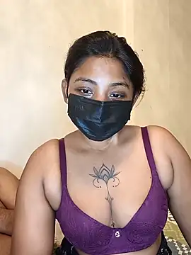 Hot-Sexy-Riya online show from 03-06-26, 07:43