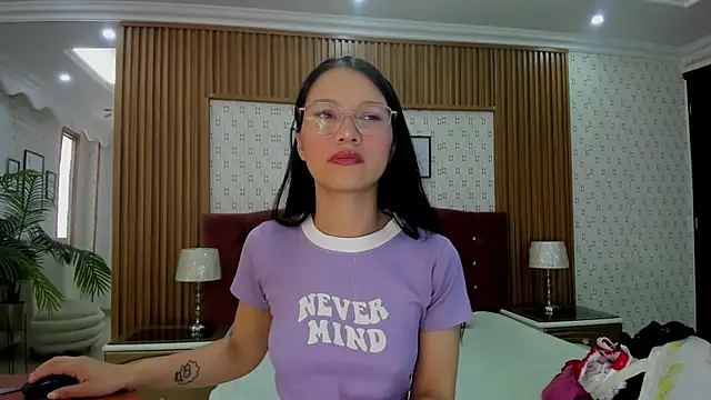 Sophie Calloway online show from 11-12-25, 02:50