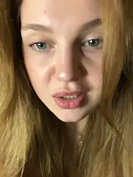 Emaline Fane online show from 06-28-26, 07:31