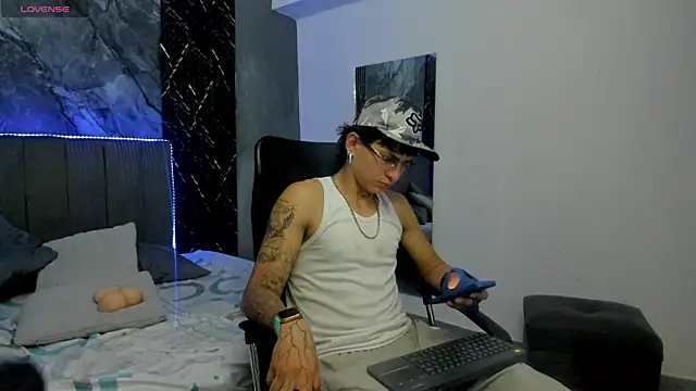 Ebebyjuan online show from 06-09-26, 08:09