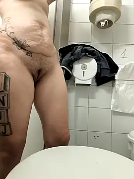 Snapshot of Junani2231 chatting on 11-28-25, 03:20 Junani2231 online show from 11-28-25, 03:20