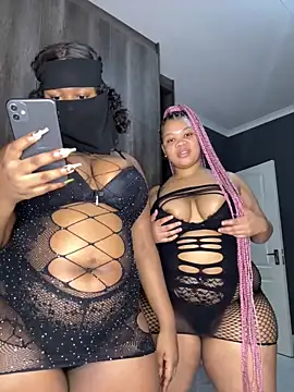 Snapshot of Thick_Ass_Barbiie chatting on 12-19-25, 08:05 Thick Ass Barbiie online show from 12-19-25, 08:05