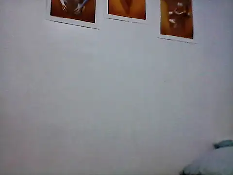 Snapshot of nhayasquirt chatting on 09-10-25, 10:26 nhayasquirt online show from 09-10-25, 10:26