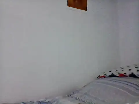 Snapshot of nhayasquirt chatting on 10-09-25, 10:35 nhayasquirt online show from 10-09-25, 10:35