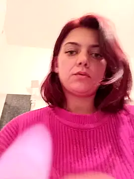 Snapshot of LadyNora chatting on 09-27-25, 06:46 LadyNora online show from 09-27-25, 06:46
