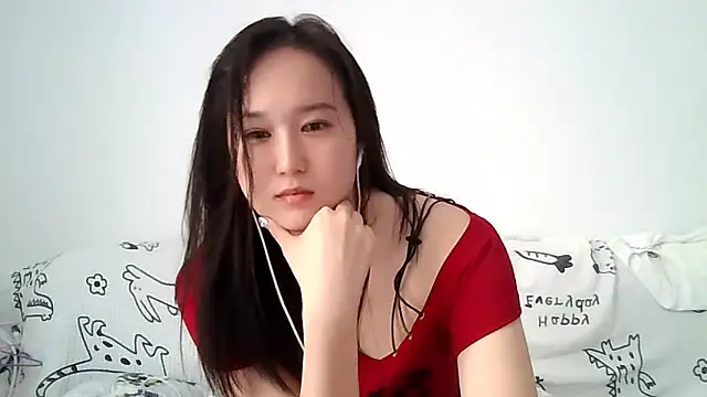 Snapshot of Belinda66 chatting on 09-19-25, 02:35 Belinda66 online show from 09-19-25, 02:35