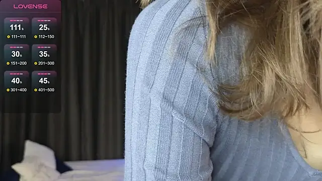 DebiHenks online show from 09-25-25, 05:16