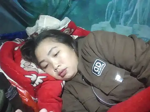 PhamPhung online show from 11-18-25, 02:54