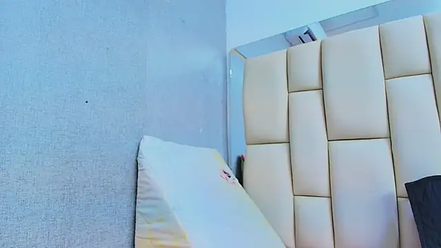 Snapshot of sweet_amye chatting on 09-11-25, 07:03 sweet amye online show from 09-11-25, 07:03